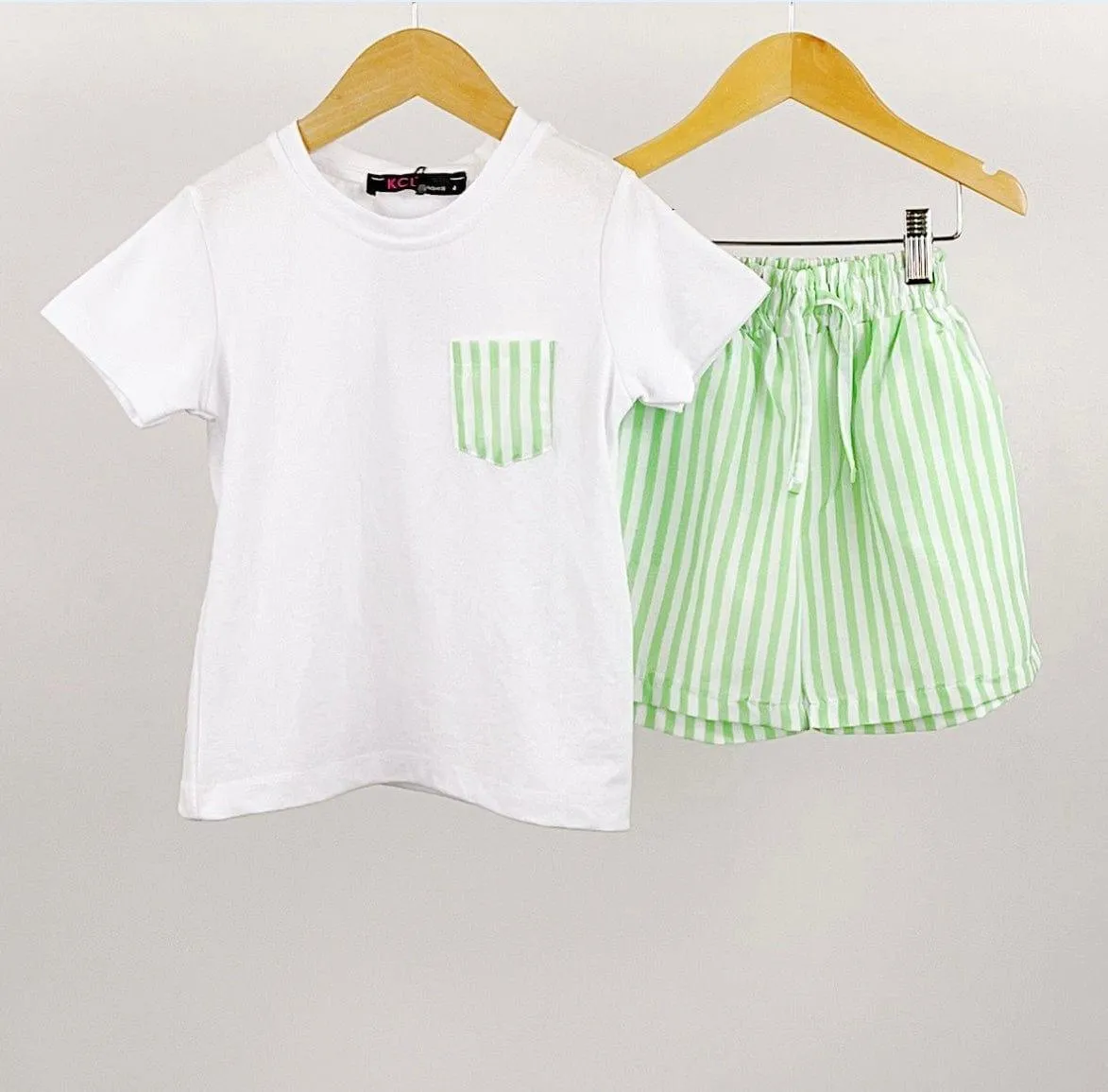 Boys - White & Green Stripe Shorts & T-Shirt Set