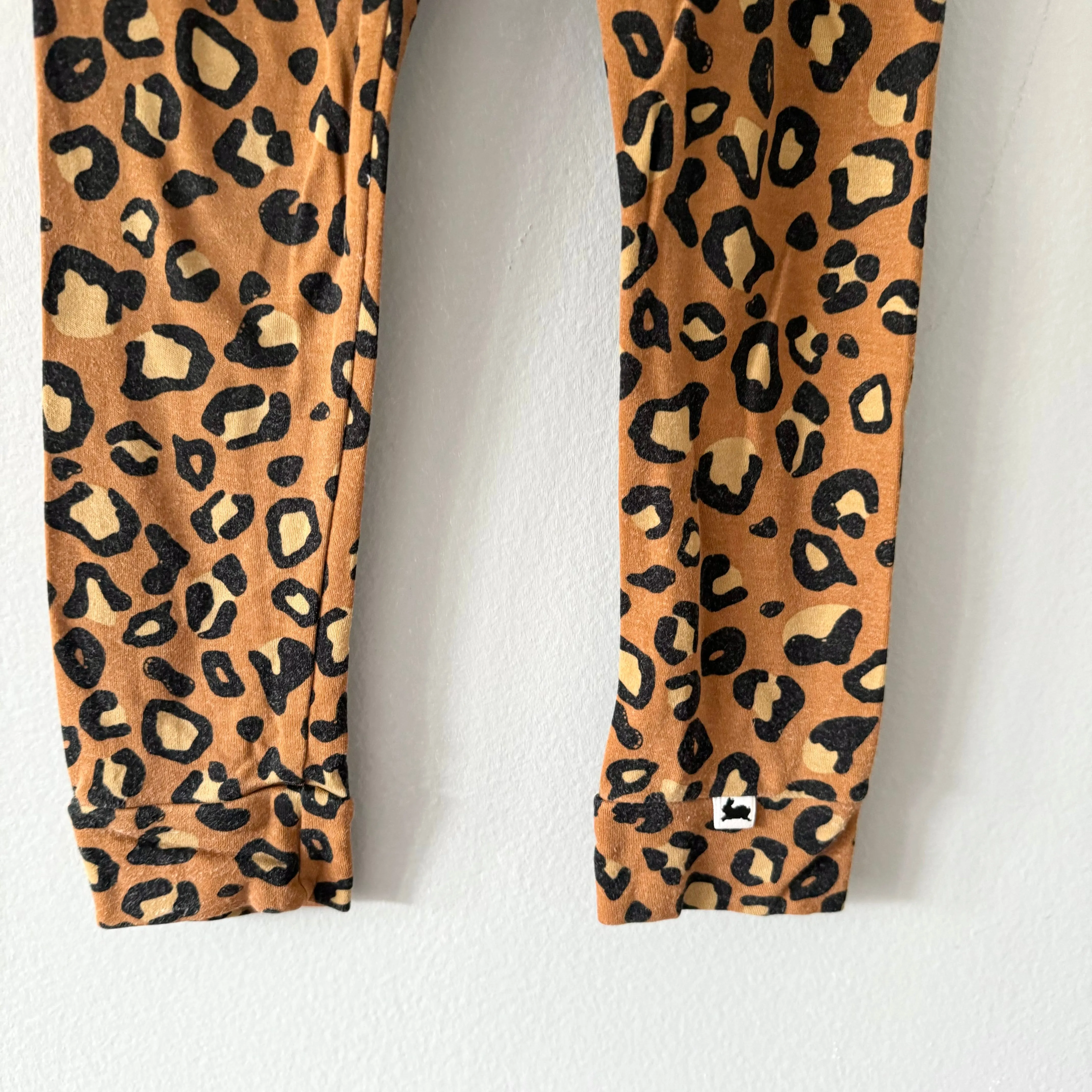 Little & Lively / Leopard leggings / 4T